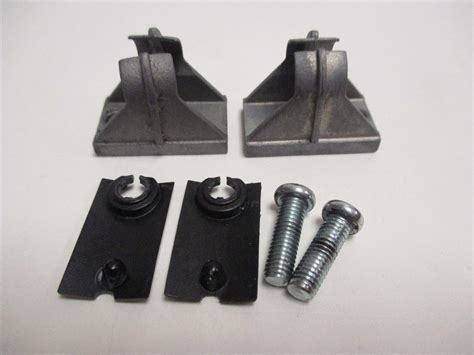 bose ufs-20 speaker stand parts - mounting brackets & screws|Bose floor stands.